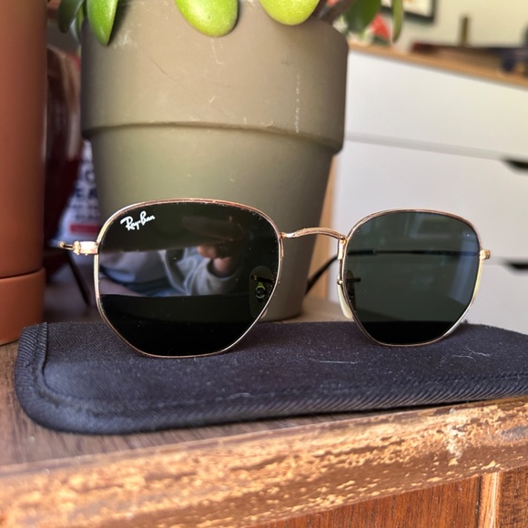 Ray Ban Hexagonal Flat Lens Sunglasses main image 4